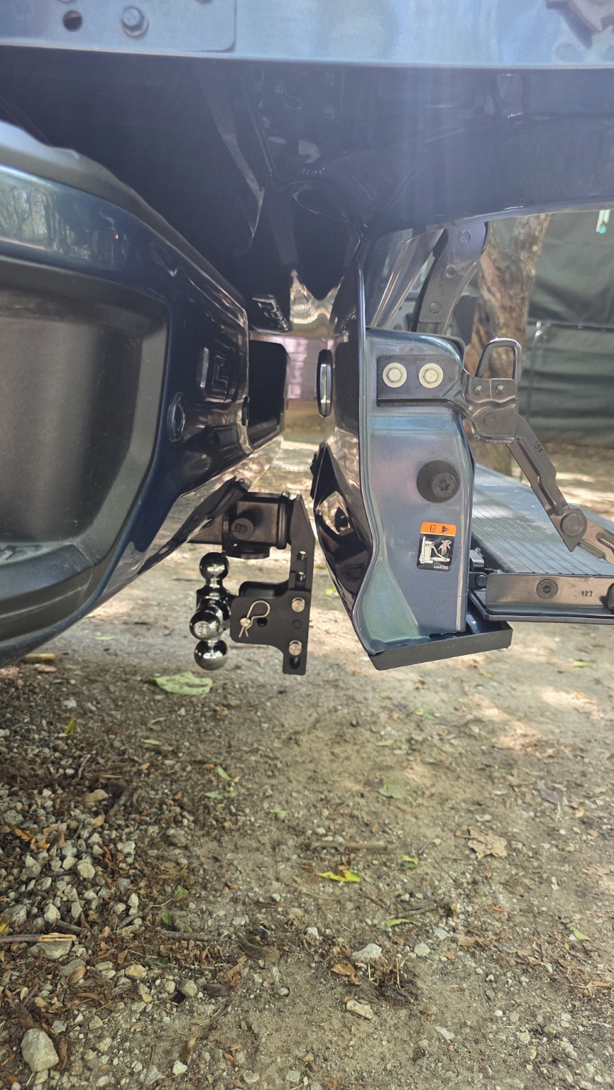 B&W MultiPro Tow & Stow hitch installed on a GMC truck